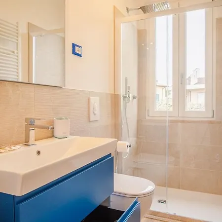 Blue - Italian Homing Appartement